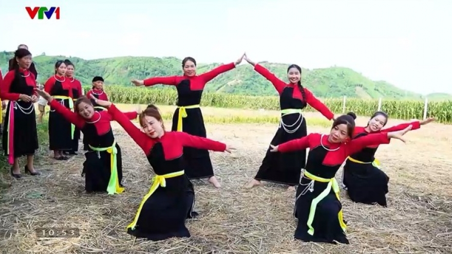 Folk songs and dances of the Cao Lan people in Yen Bai
